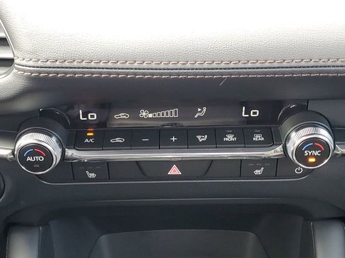 New 2026 MAZDA MAZDA3 2.5 S Hatchback w/ Premium Pkg image 29