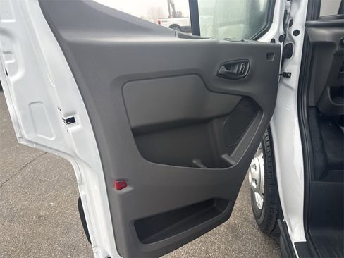 New 2026 Ford Transit 250 Low Roof AWD image 20