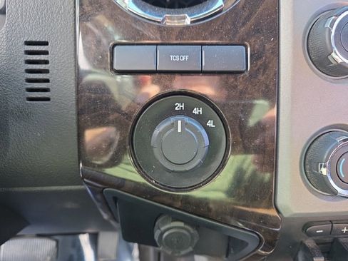 Used 2013 Ford F350 Platinum w/ FX4 Off Road Pkg image 20