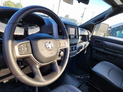 New 2024 RAM 3500 Tradesman image 9