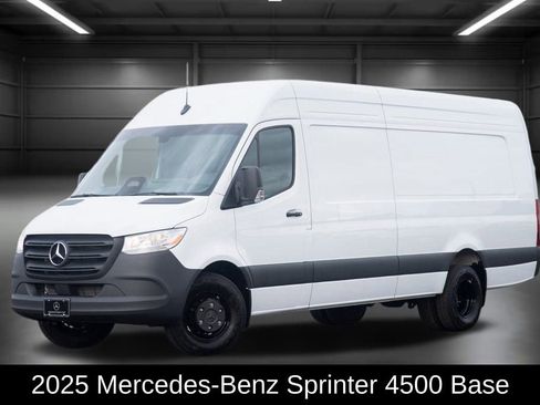 Used 2025 Mercedes-Benz Sprinter 4500 image 1