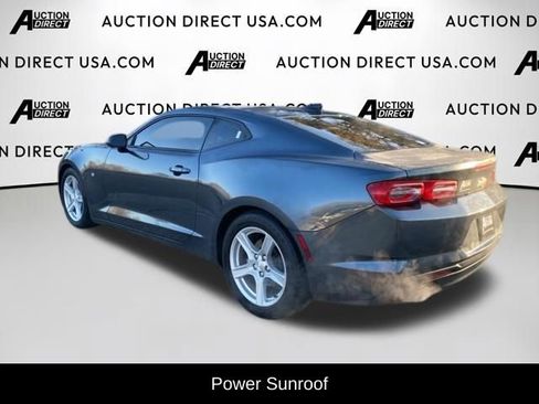Used 2023 Chevrolet Camaro LT image 3