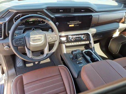 New 2026 GMC Sierra 1500 Denali Ultimate AWD/4WD image 16