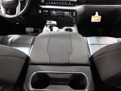 New 2026 GMC Sierra 1500 SLT w/ SLT Premium Plus Package image 33