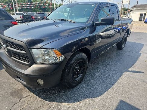 Used 2017 RAM 1500 Tradesman RWD image 5
