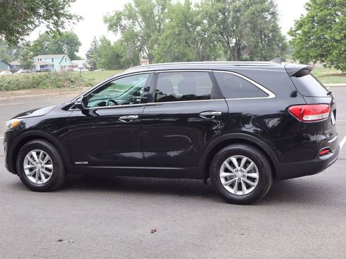 Used 2016 Kia Sorento LX AWD/4WD image 8