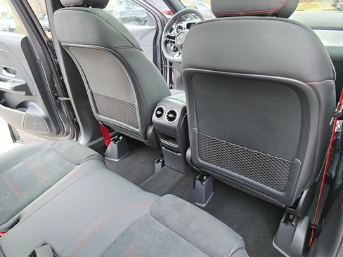 New 2026 Mercedes-Benz GLA 35 AMG 4MATIC image 11