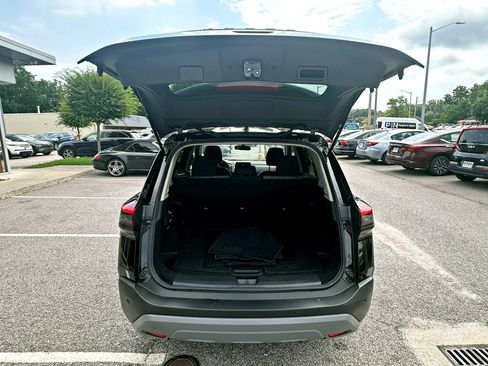Used 2023 Nissan Rogue SV AWD/4WD image 36