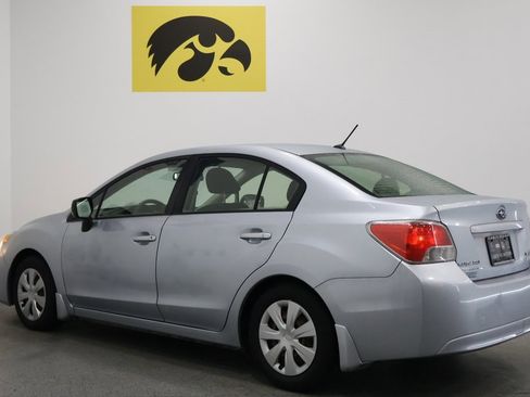 Used 2013 Subaru Impreza 2.0i image 9