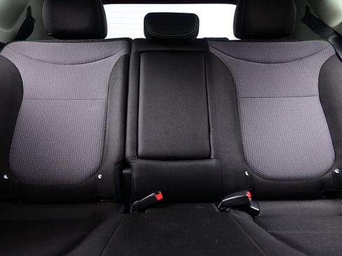 Used 2019 Kia Soul + FWD image 14