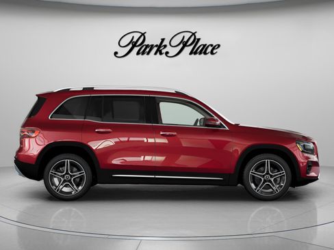 Used 2026 Mercedes-Benz GLB 250 image 26