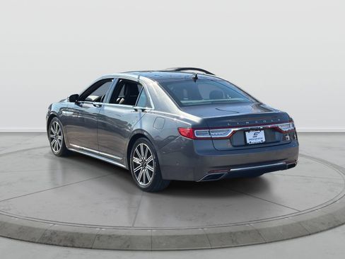 Used 2018 Lincoln Continental Reserve AWD/4WD image 6