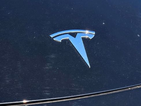 Used 2020 Tesla Model Y Long Range AWD/4WD image 5