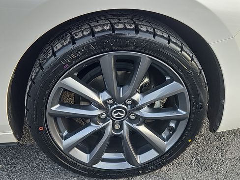 Used 2023 MAZDA MAZDA3 s image 27