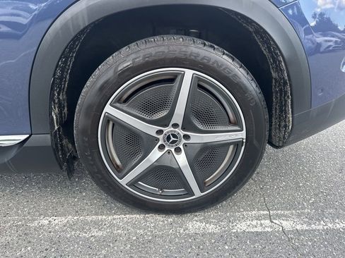 Used 2023 Mercedes-Benz EQE 500 4MATIC SUV w/ Exclusive Trim Package image 32