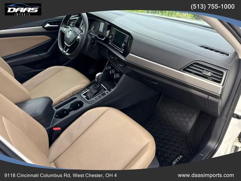 Used 2020 Volkswagen Jetta SE w/ SE Cold Weather Package FWD image 31