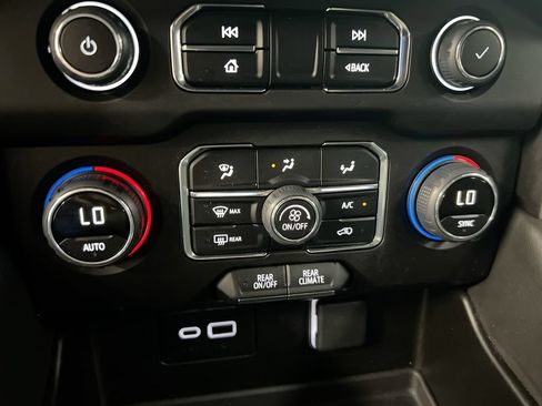 Used 2024 Chevrolet Tahoe LS w/ Driver Alert Package AWD/4WD image 16