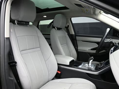 Used 2023 Land Rover Range Rover Evoque SE image 25