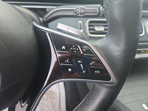 Used 2024 Mercedes-Benz GLE 350 4MATIC image 18