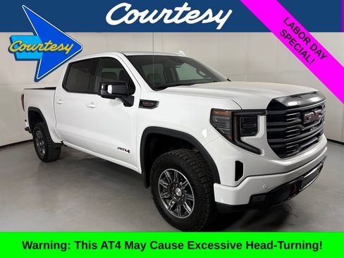 Used 2025 GMC Sierra 1500 AT4 AWD/4WD image 1