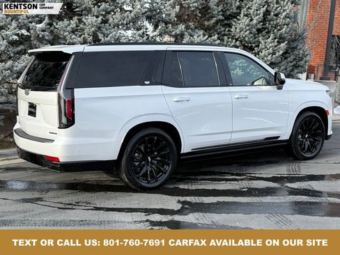 Used 2024 Cadillac Escalade Sport Platinum image 10