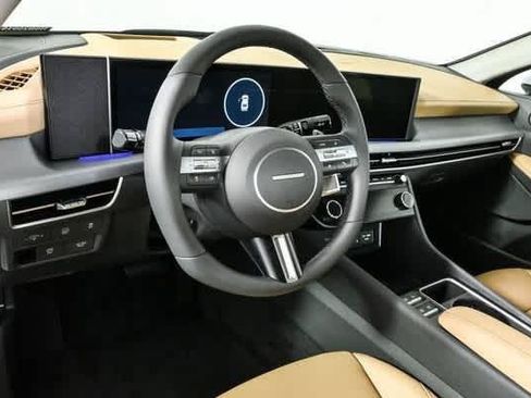New 2025 Hyundai Sonata Limited FWD image 5