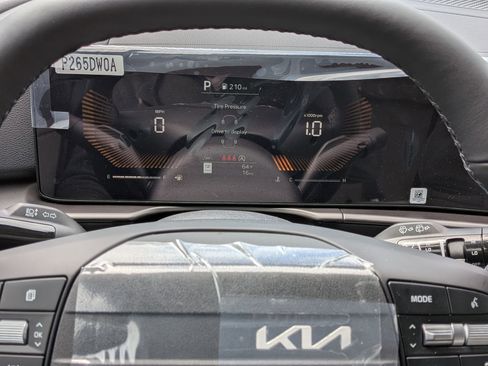 New 2026 Kia Sportage EX FWD image 20