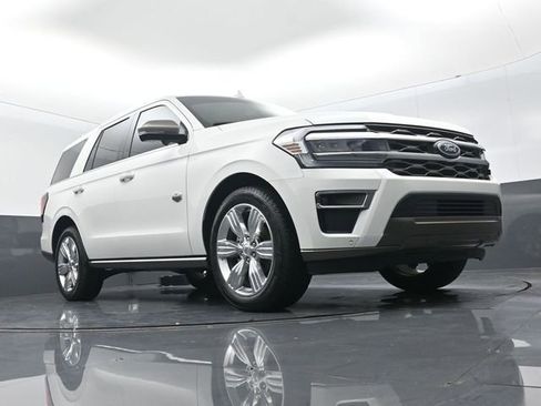 Used 2023 Ford Expedition King Ranch image 17