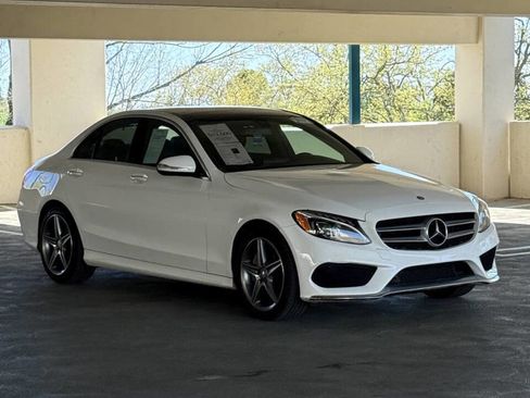 Used 2015 Mercedes-Benz C 300 4MATIC Sedan image 2