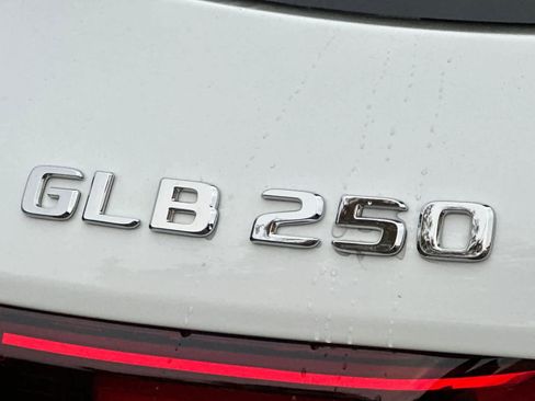 New 2026 Mercedes-Benz GLB 250 image 25