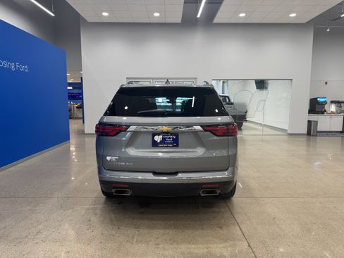 Used 2023 Chevrolet Traverse High Country image 7
