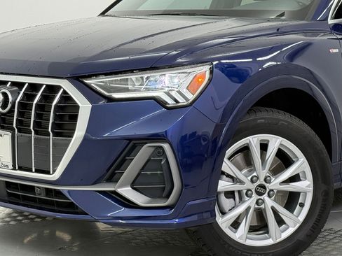 Used 2025 Audi Q3 2.0T Premium w/ Convenience Package image 11