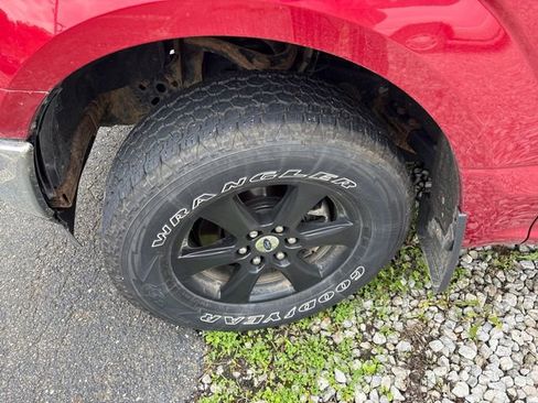 Used 2020 Ford F150 XLT w/ XTR Package AWD/4WD image 6