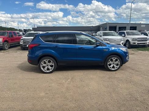 Used 2019 Ford Escape Titanium w/ U9j03 - Titanium Tow Package AWD/4WD image 10