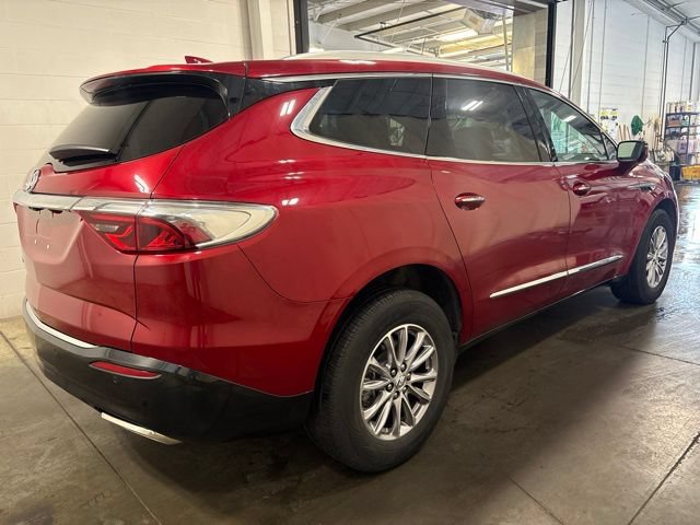 Used 2023 Buick Enclave Essence w/ Sound and Sites Package AWD/4WD image 4
