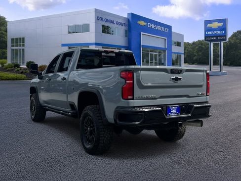 Certified 2024 Chevrolet Silverado 2500 ZR2 w/ Technology Package AWD/4WD image 4