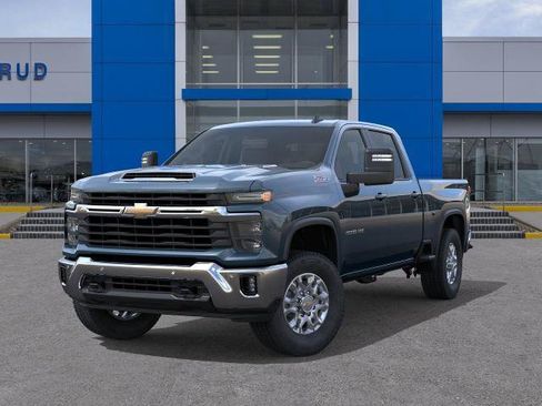 New 2026 Chevrolet Silverado 2500 LT w/ All Star Edition AWD/4WD image 6