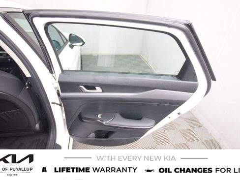 New 2026 Kia K5 LXS image 13