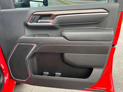 Used 2024 Chevrolet Silverado 3500 LT w/ Convenience Package image 36