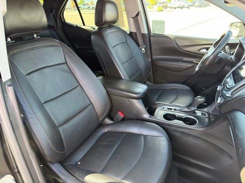 Used 2021 Chevrolet Equinox Premier AWD/4WD image 26