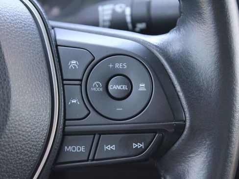 Used 2023 Toyota Corolla SE image 29