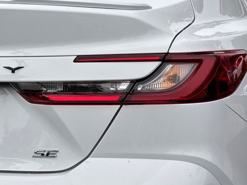 New 2026 Toyota Camry SE image 12