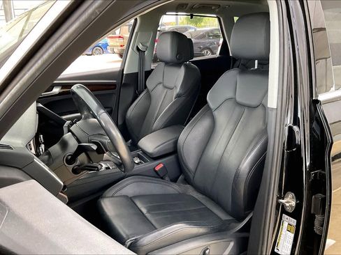 Used 2018 Audi Q5 2.0T Premium Plus w/ Premium Plus Package image 7