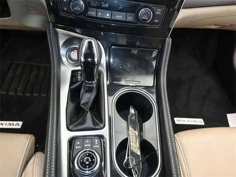 Used 2023 Nissan Maxima Platinum w/ Sport Mat Group image 8