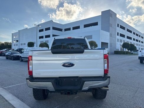 Used 2018 Ford F250 XLT image 3