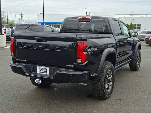 New 2026 Chevrolet Colorado ZR2 w/ Technology Package AWD/4WD image 2