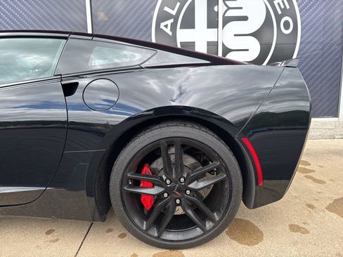 Used 2016 Chevrolet Corvette Stingray Coupe w/ 3LT Preferred Equipment Group RWD image 19