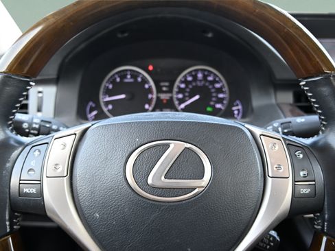 Used 2013 Lexus ES 350 F Sport w/ Luxury Pkg FWD image 27