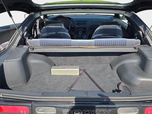 Used 1996 Nissan 300ZX 2+2 Hatchback RWD image 12