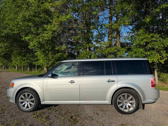Used 2011 Ford Flex Limited w/ Trailer Tow Pkg Class III FWD image 2